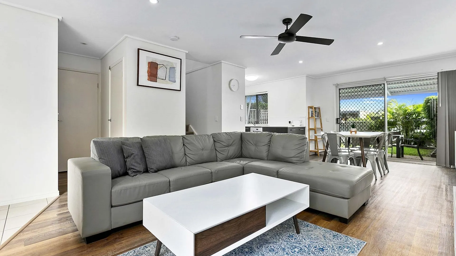Ramada Encore By Wyndham Whale Cove Hervey Bay